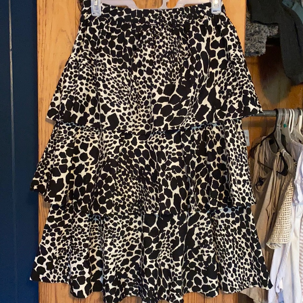 WHO WHAT WEAR tiered skirt
